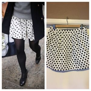 Forever 21 Polka Dot Skirt ⚪️⚫️
